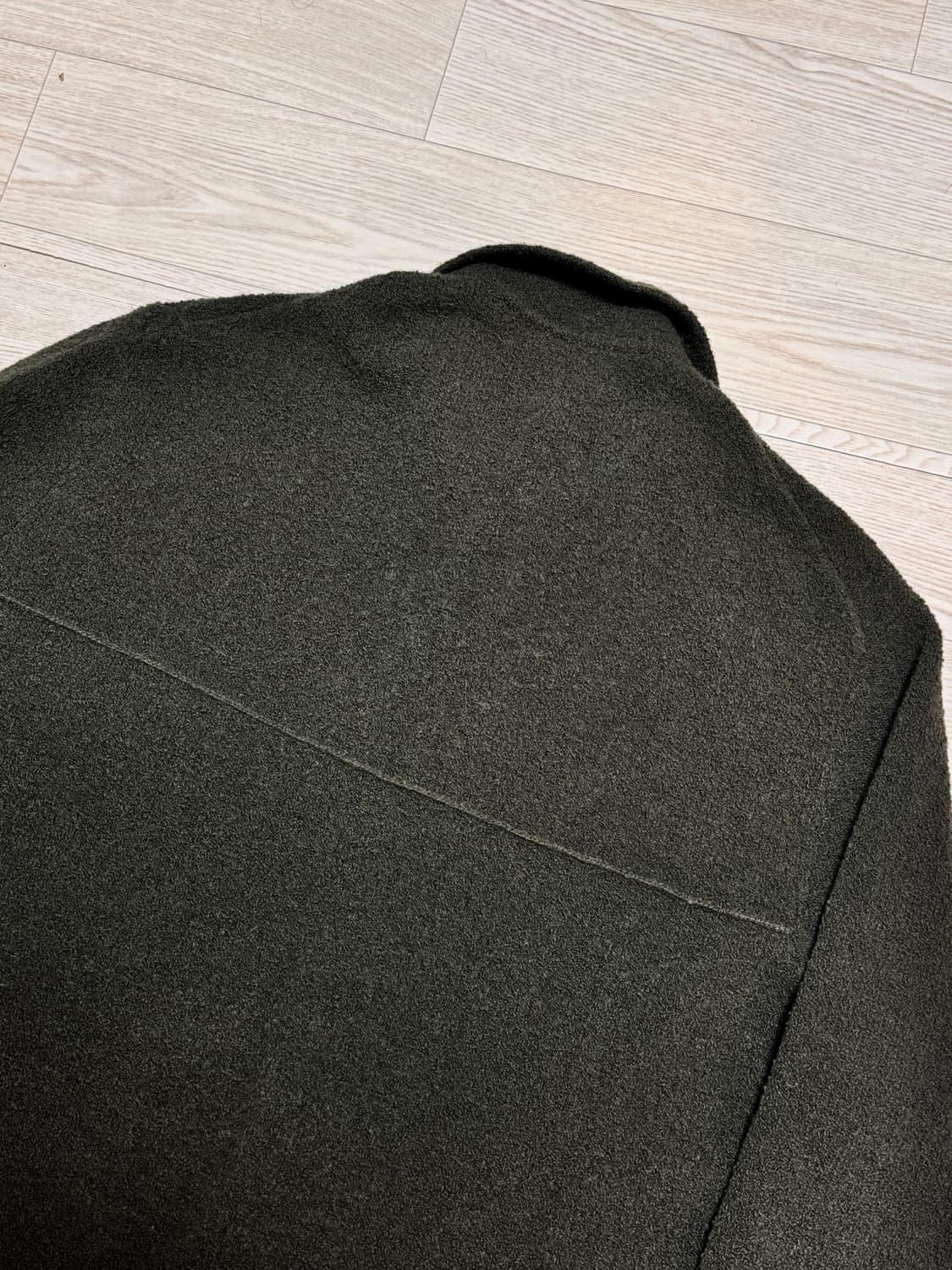 코스 25ss 남성 카라넥 가디건 다크 카키 XL 급처 상품이미지6