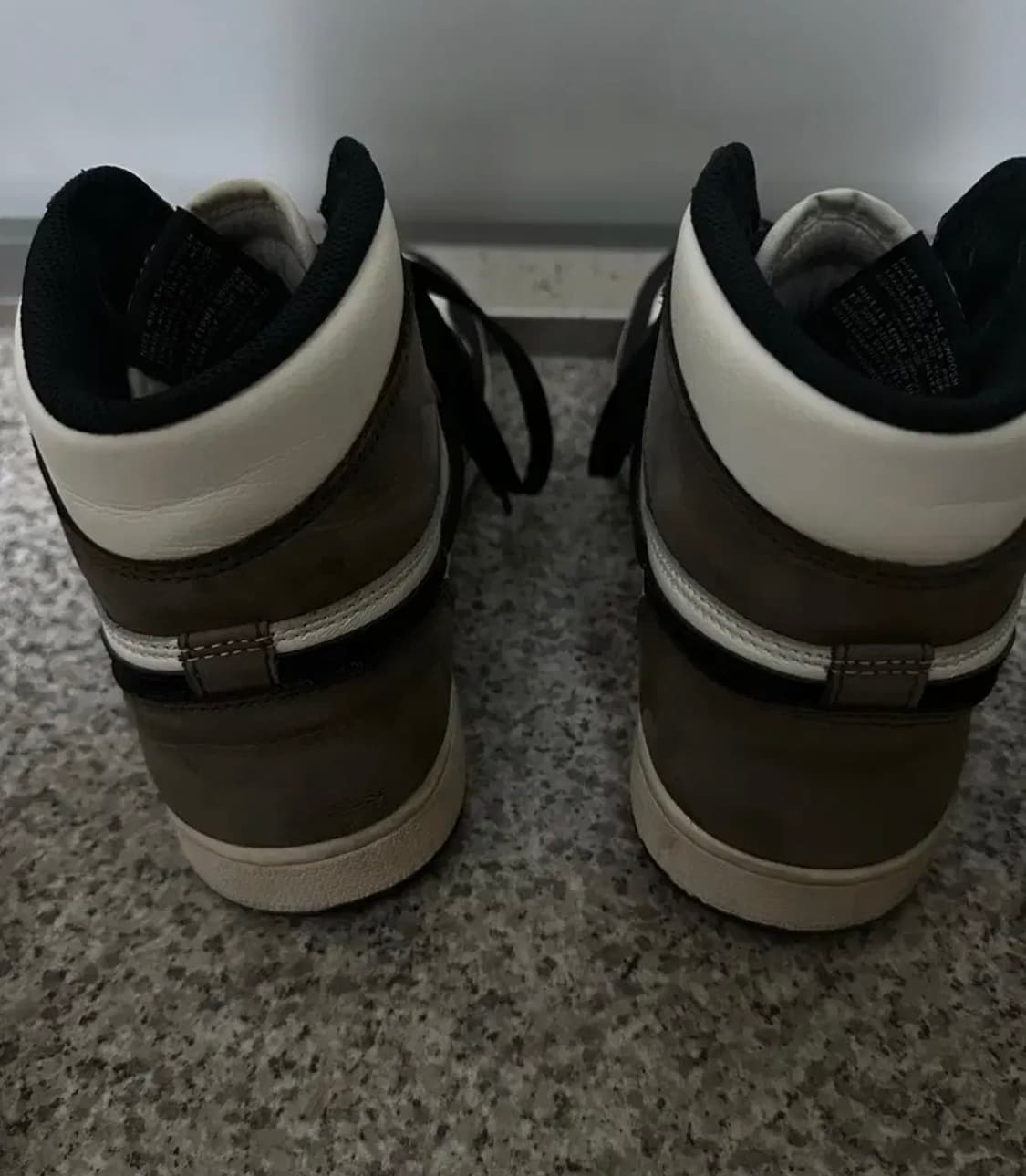 [275] 나이키 에어 조던 1 OG 하이 다크 모카 상품이미지6