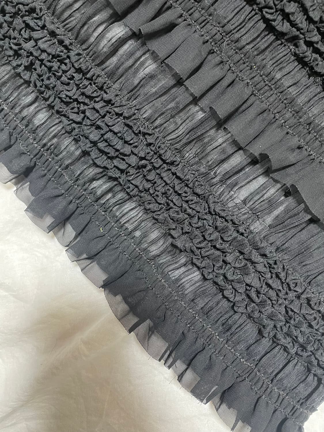 고딕 무드 셔링 레이어드 롱스커트 상품이미지2