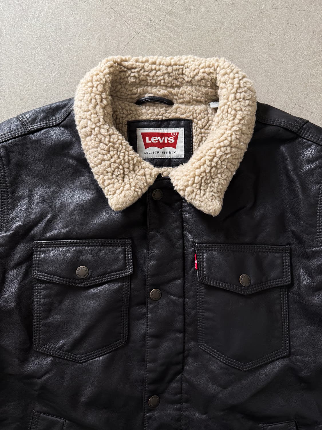 Levis Leather Sherpa Trucker Jacket 상품이미지3