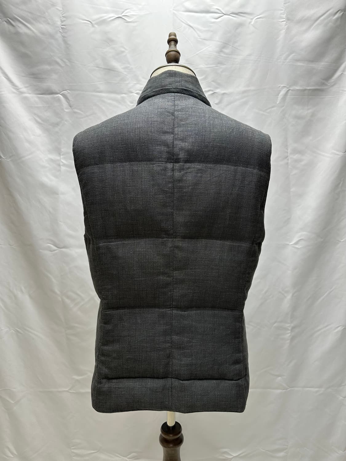 브루넬로쿠치넬리 울 구스다운 베스트 L(105) 판매 상품이미지5