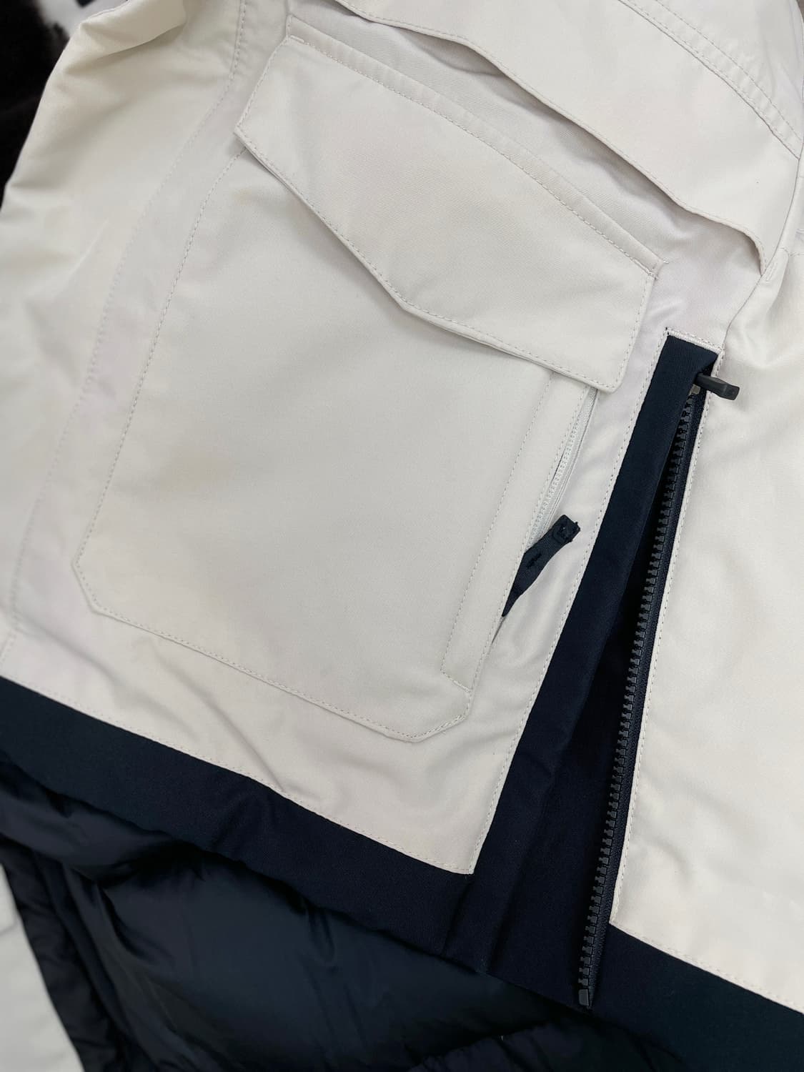 K2 고스트(GHOST) 고어텍스 써미움 라쿤퍼 구스다운 패딩 상품이미지5