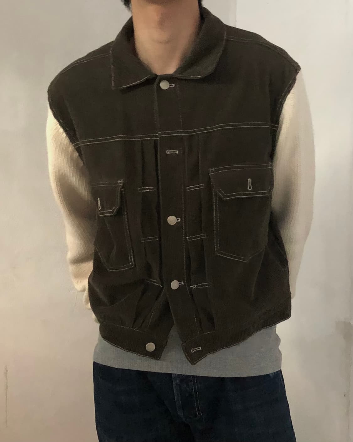 The Museum Visitor 상품이미지2