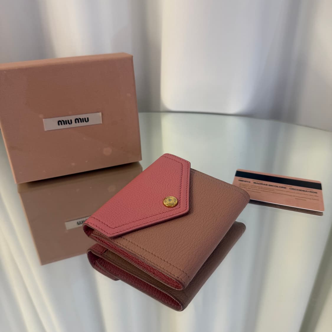미우미우 마드라스 3단 반지갑 상품이미지3