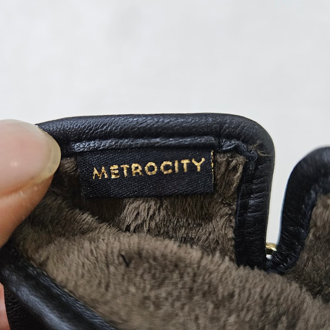 실측확인 메트로시티 여성 가죽 장갑 0317Y 상품이미지3