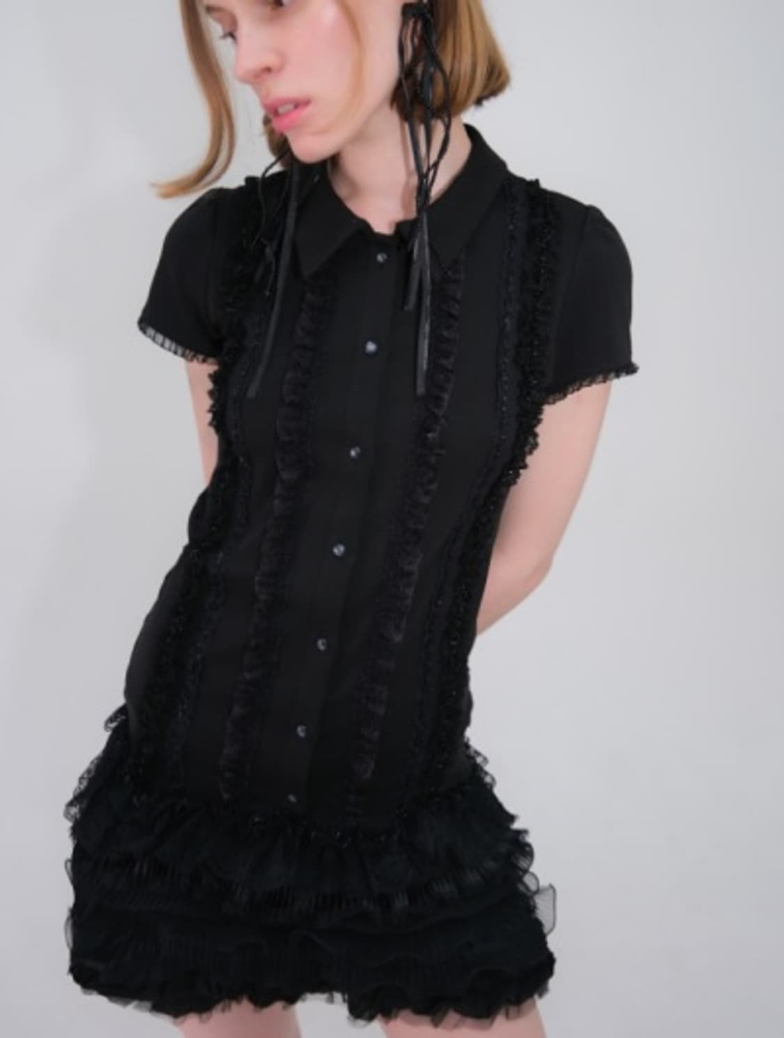 루즈슬립오버 Collar neck lace mini dress 삽니다 상품이미지1