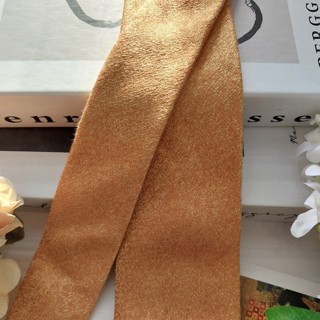 에스 티 듀퐁 실크 골드 텍스처 넥타이 8cm A+등급 K1426
 상품이미지3