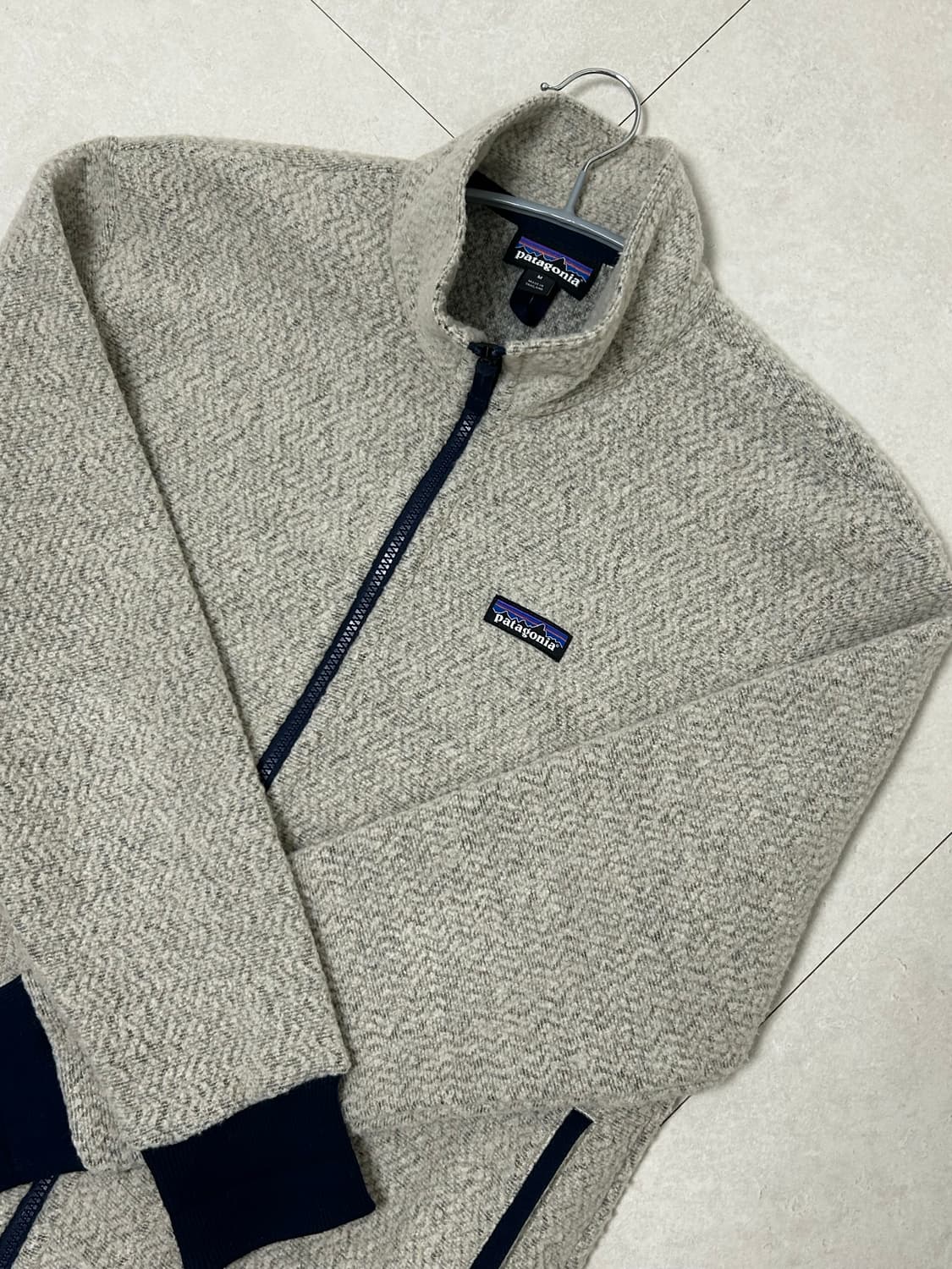 파타고니아 울리에스터 후리스 크림 자켓 상품이미지2