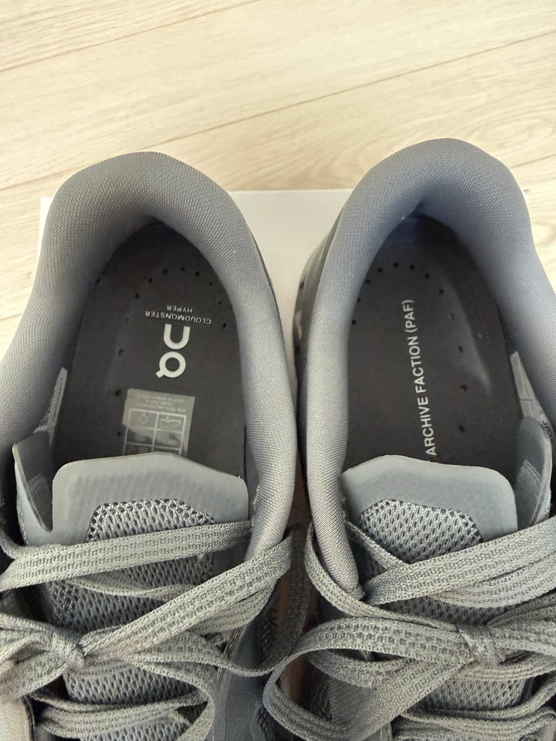 [US9 / 270] 파프x온 클라우드몬스터 하이퍼 팬텀 그레이 상품이미지3