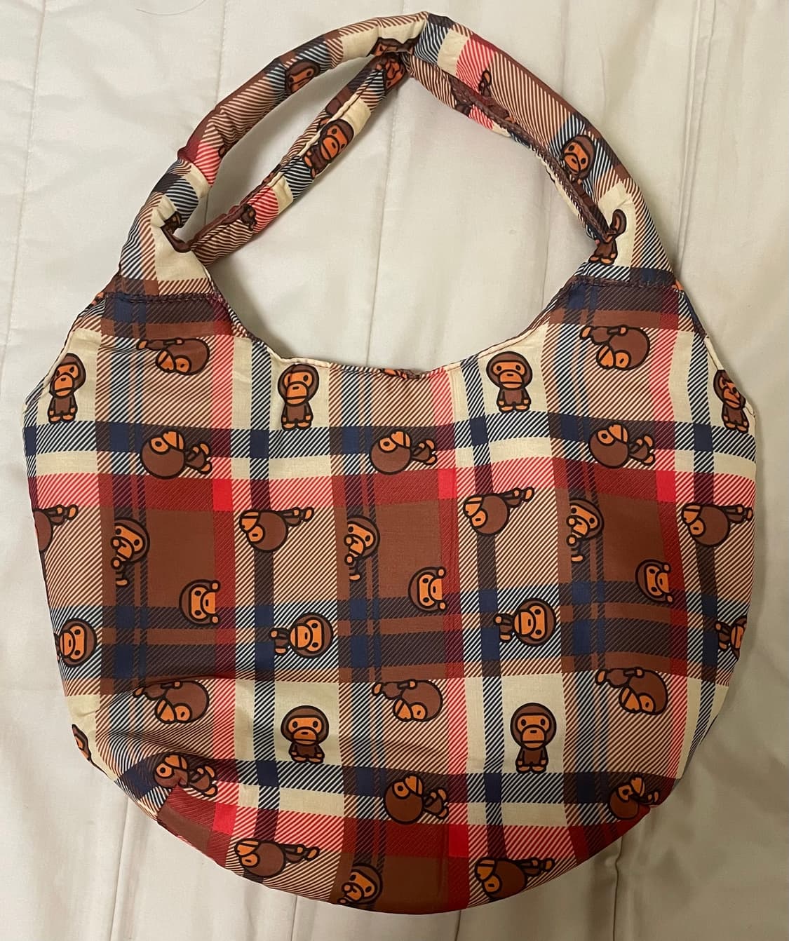 베이프 체크 빈티지 토트백 상품이미지1