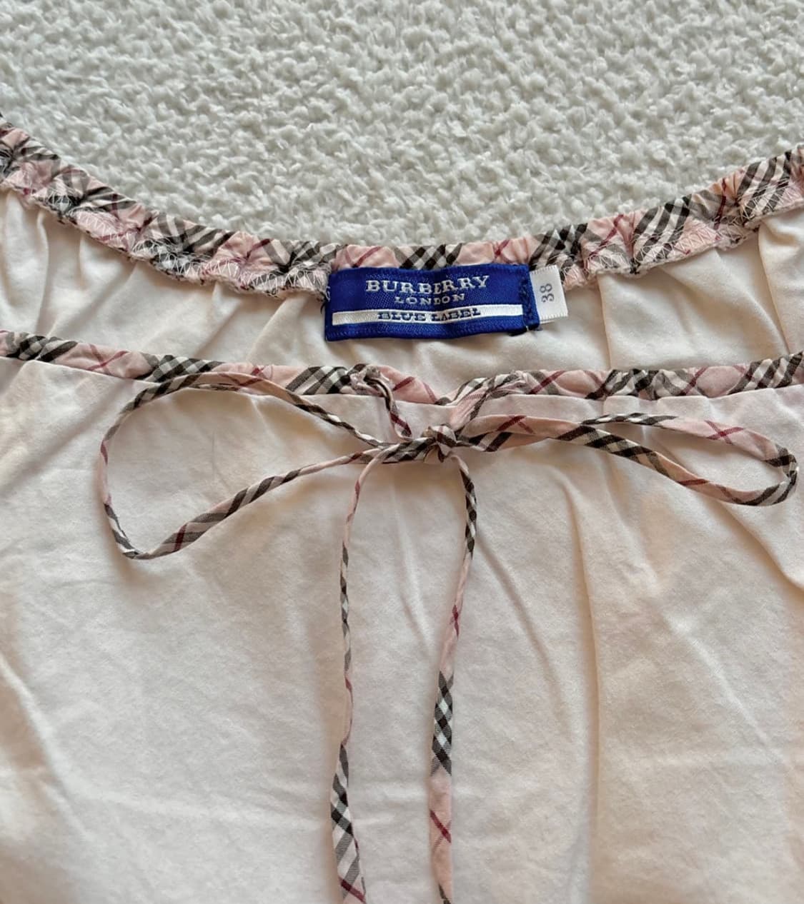 버버리 블루라벨 핑크 블라우스 38사이즈 상품이미지2