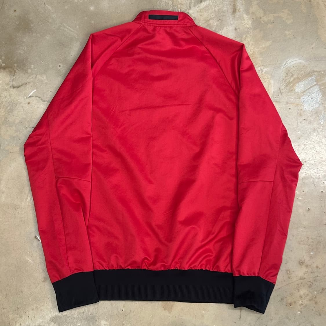 105 아디다스 맨체스터 유나이티드 레드 바람막이 상품이미지3