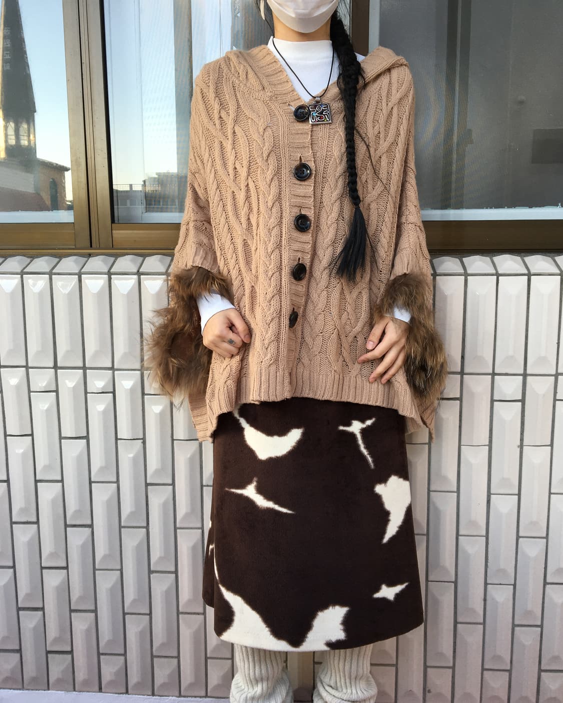 Fur trimming cable pattern hood knit cap 상품이미지1