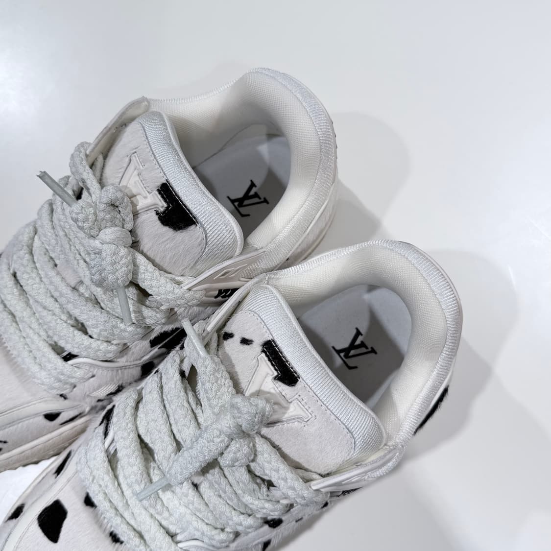 (A/8) / 루이비통 LV 트레이너 쿠사마 야요이 맥시 스니커즈 상품이미지7