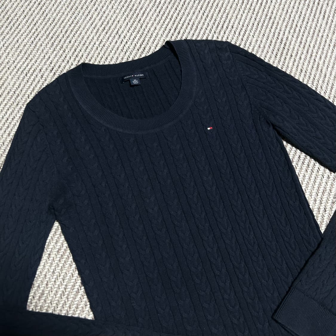 [S] Tommy 타미힐피거 우먼즈 네이비 케이블 라운드 니트 상품이미지3