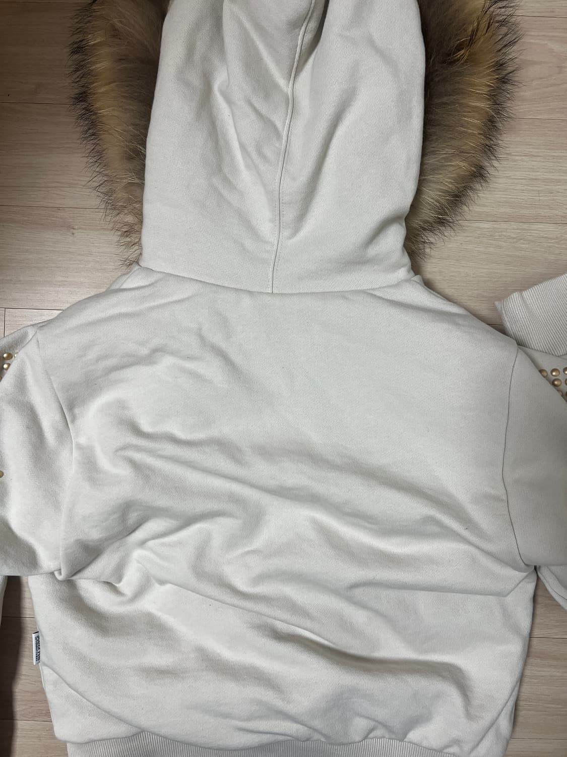 스컬프터 퍼 후드집업 상품이미지3