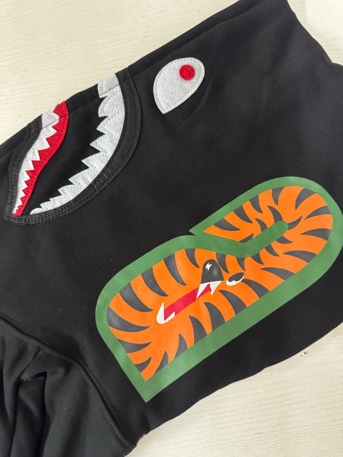 {새상품}베이프 샤크 후드집업 블랙 상품이미지7