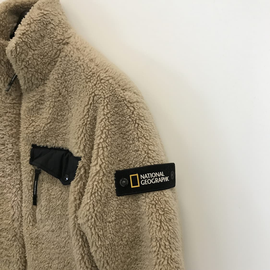 내셔널지오그래픽 양면 롱뽀글이후리스점퍼 [M] 상품이미지2