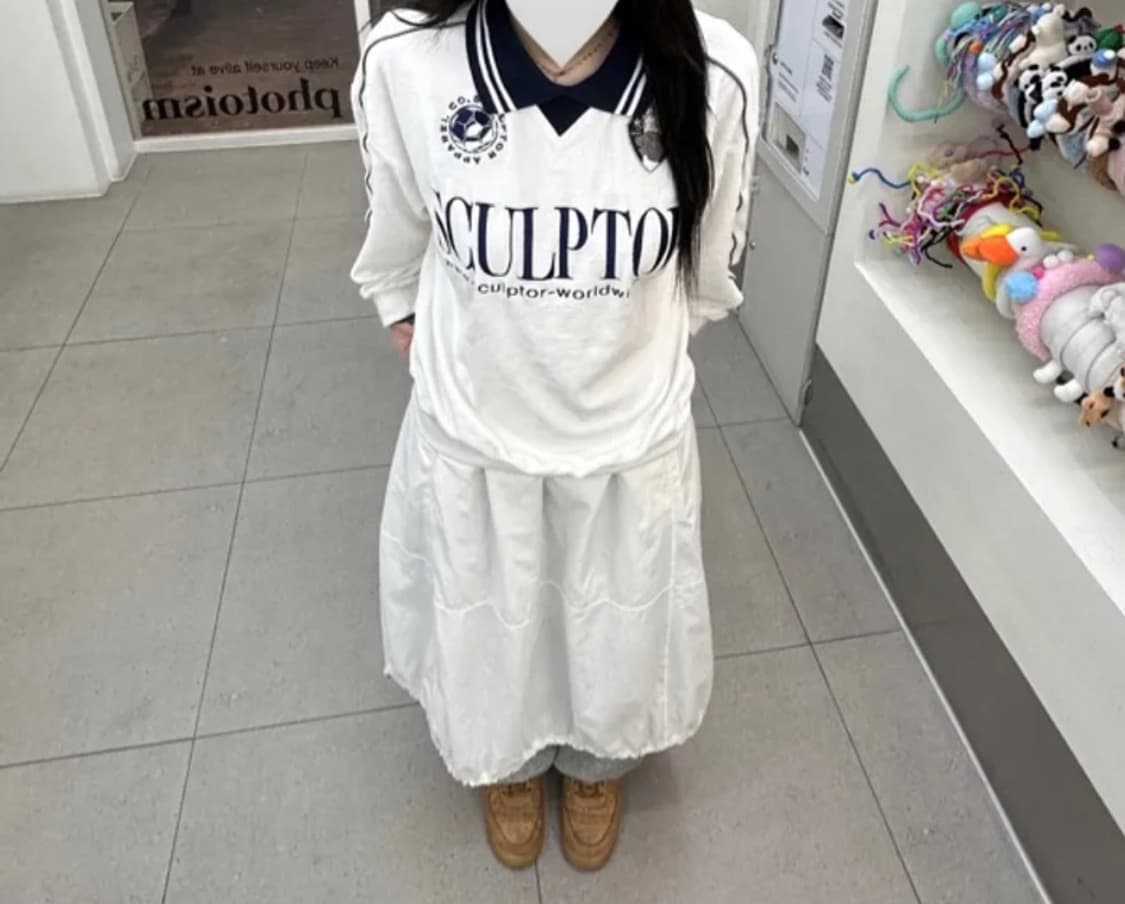 스컬프터 벨루아 맨투맨 화이트 상품이미지2