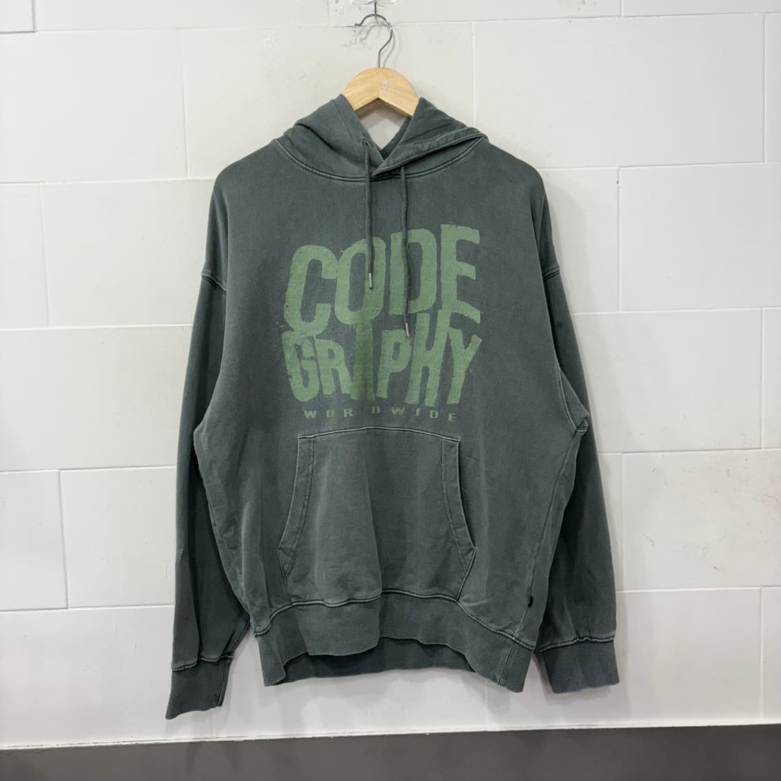 코드그래피 피그먼트 빈티지 후드티 상품이미지1