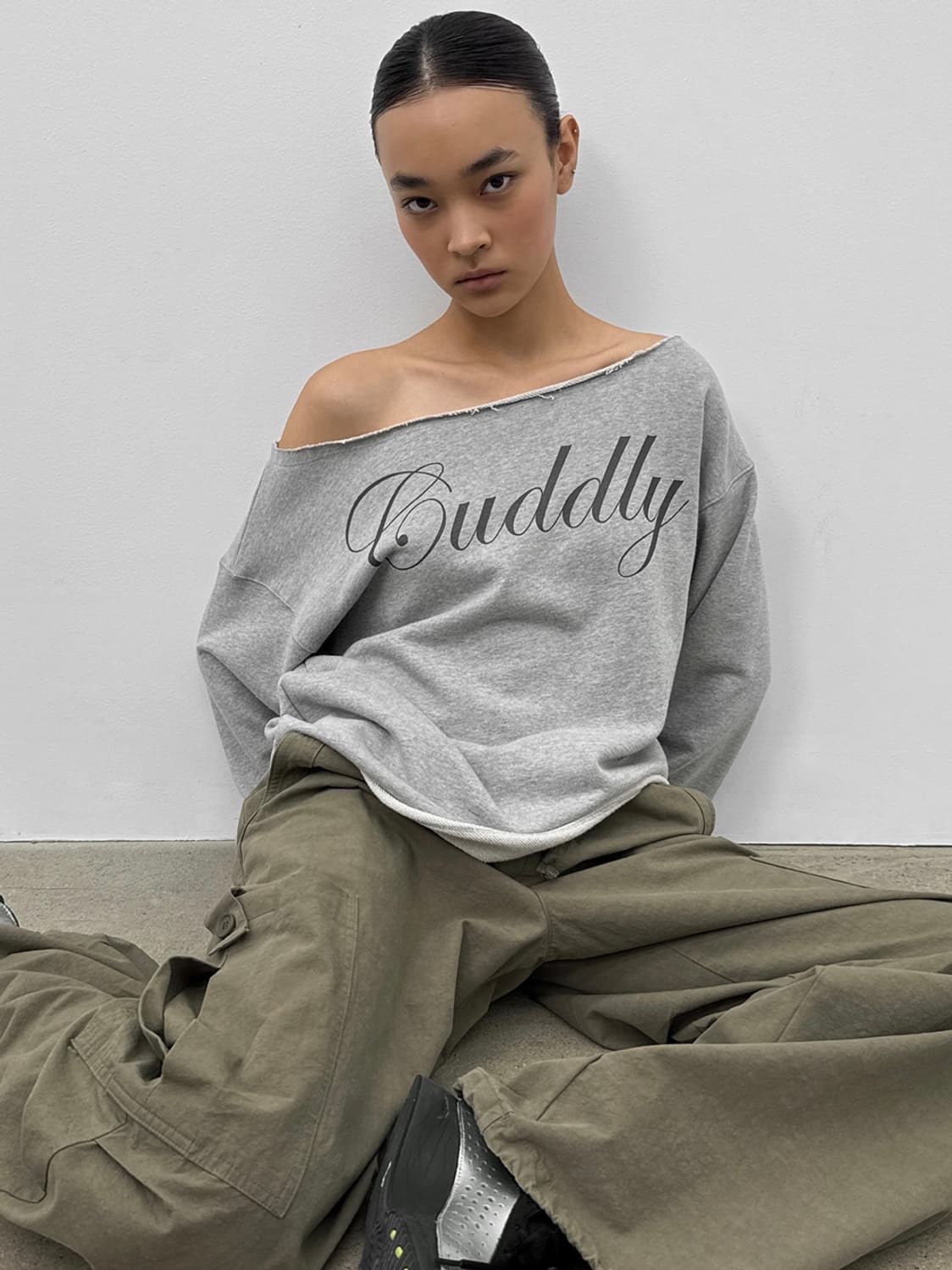 (미개봉 새상품) 블랙업 치피 보트넥 프린팅 긴팔티 (멜란지그레이) 상품이미지4