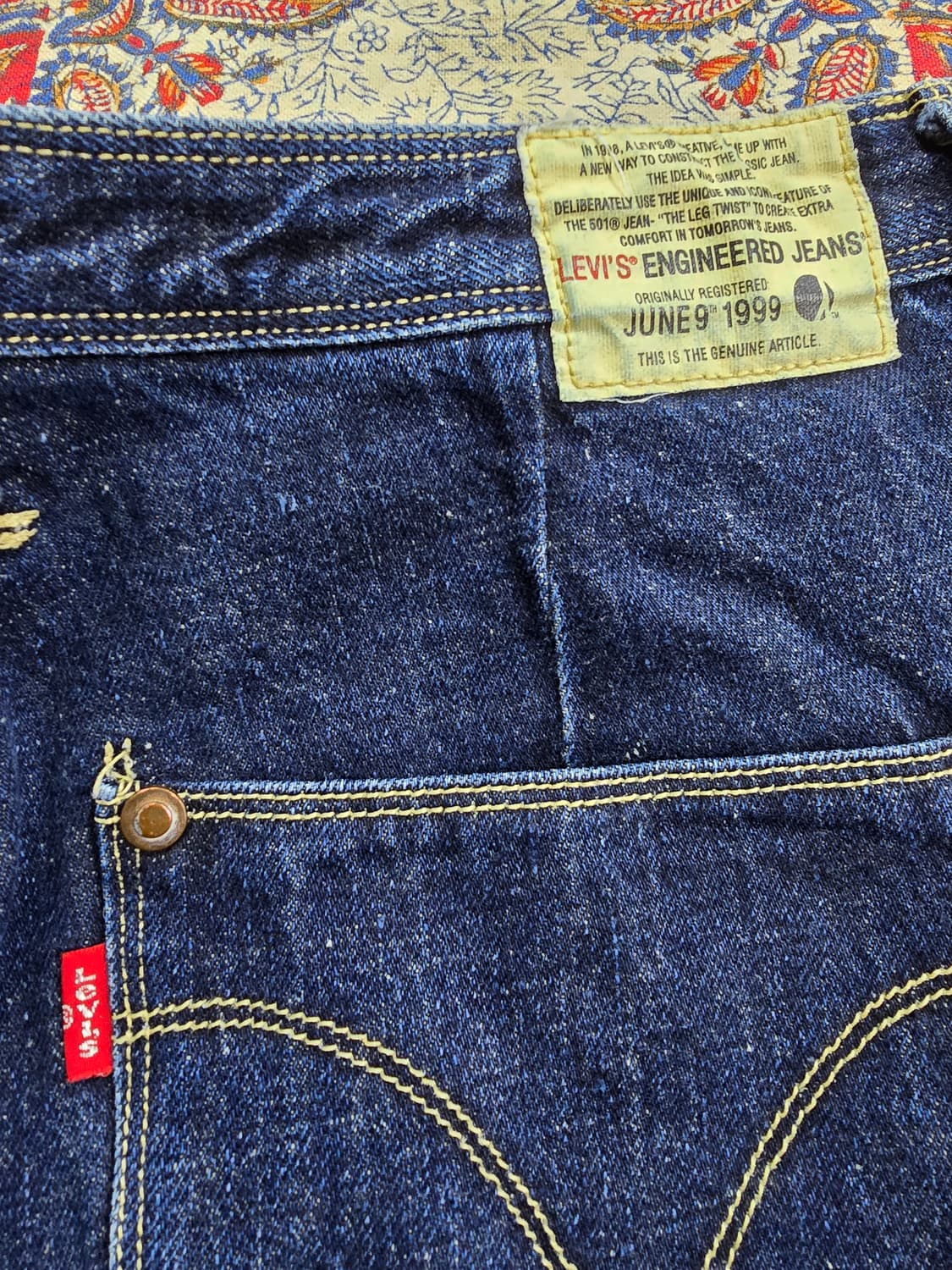 리바이스 엔지니어드진 롤업 데님 5부 반바지 (1817) 상품이미지3