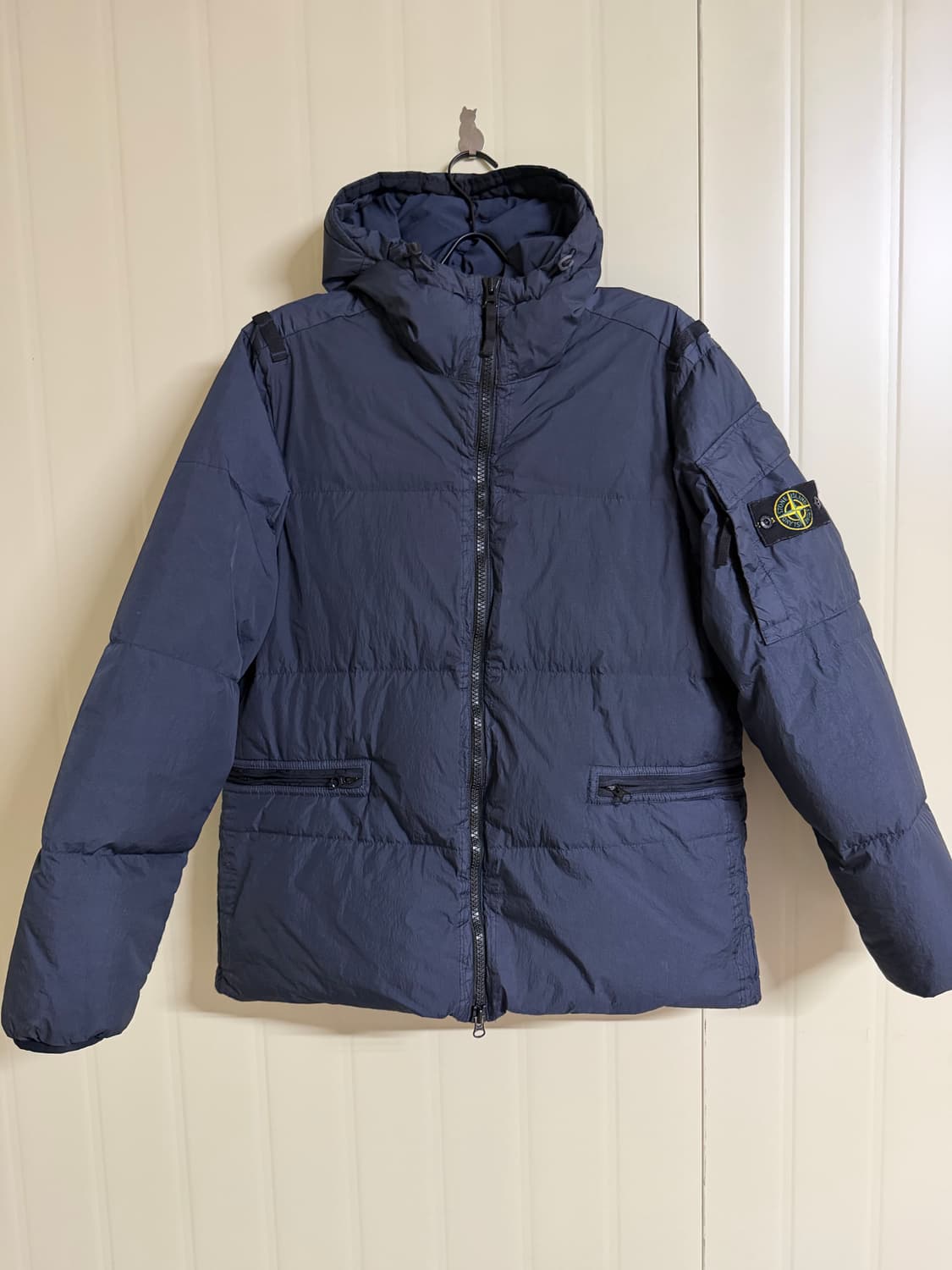 스톤아일랜드 22fw 크링클랩스 후드 패딩 m 상품이미지1