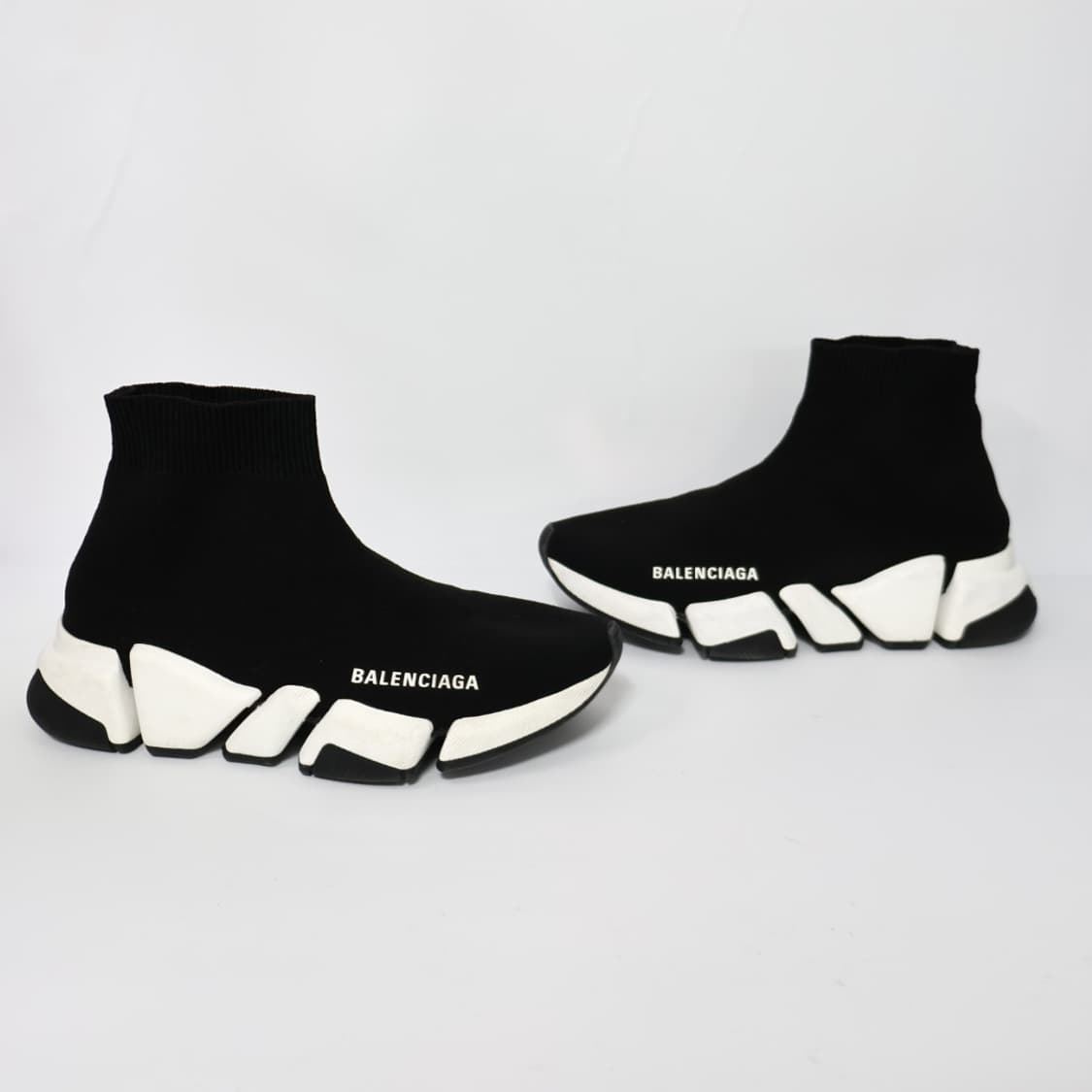 발렌시아가 스피드러너 2.0 여성 스니커즈 35/220 상품이미지3