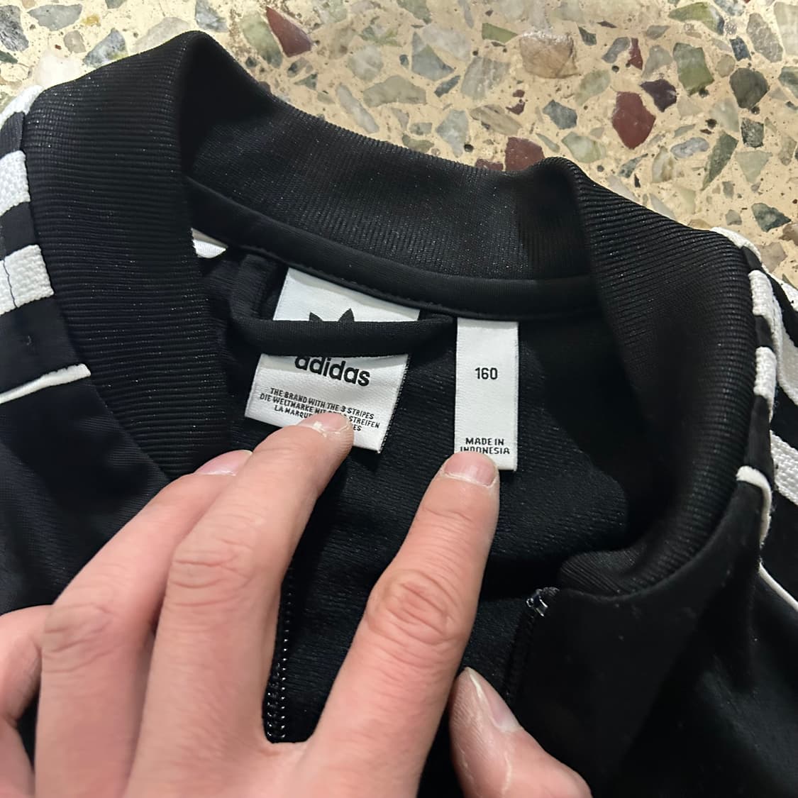 아디다스(ADIDAS) 블랙 슈퍼스타 져지 상품이미지4