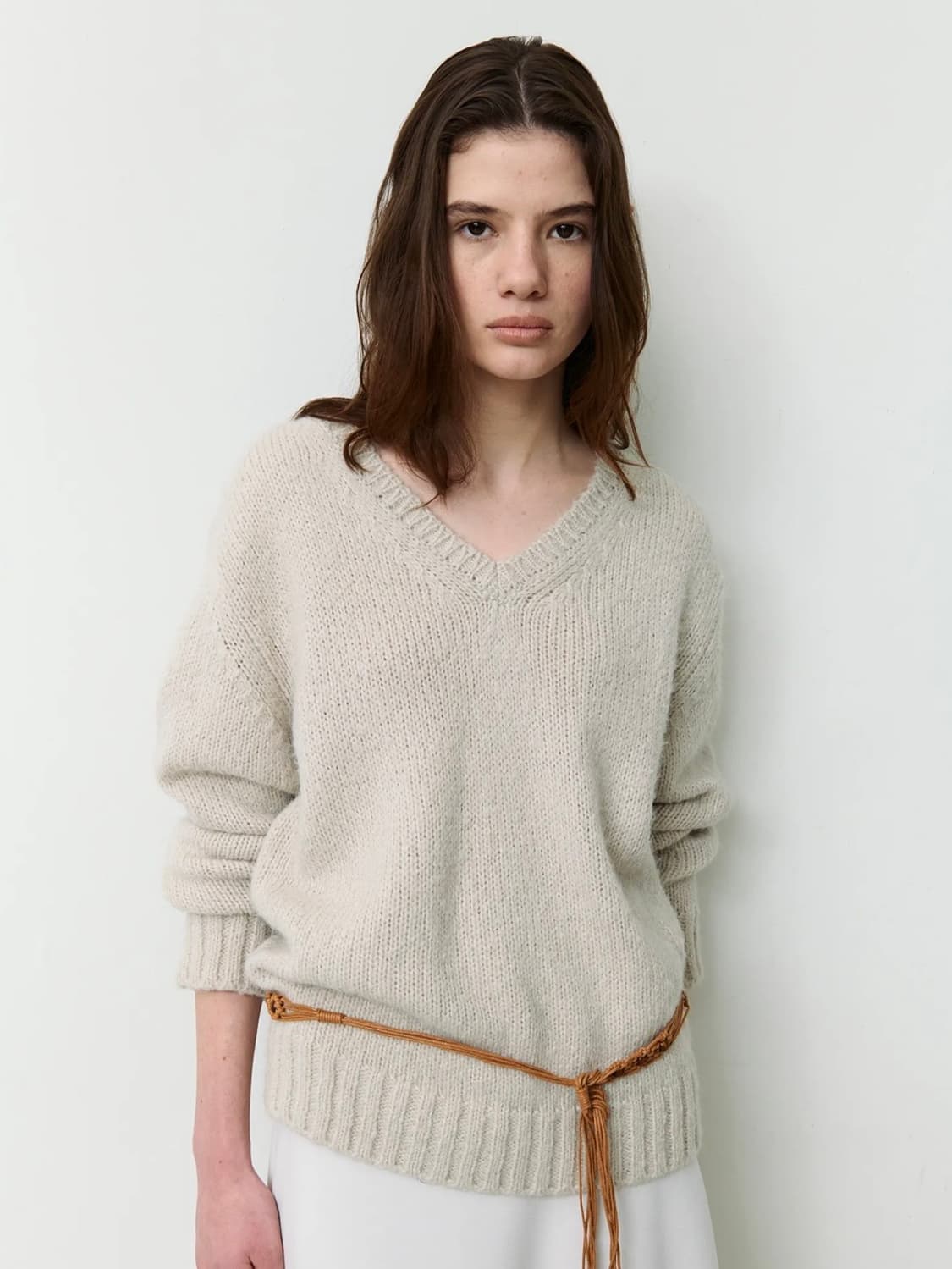 레터 letter 브이넥 니트 peta v pullover 상품이미지1