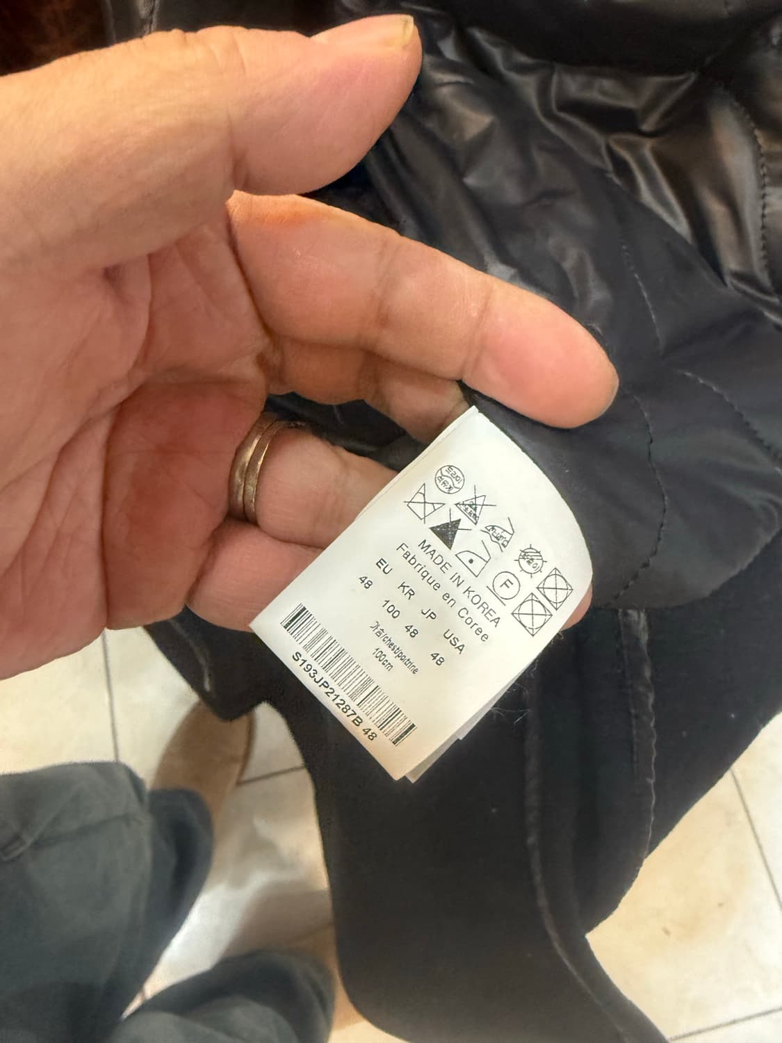 48/100 정품 솔리드옴므 레이어드후드 마윈 자켓 내피 팝니다 상품이미지4