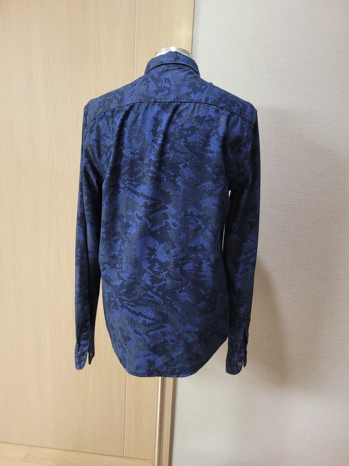 자라맨 ZARAMAN 남자 까모패턴 데님셔츠 100 네이비 상품이미지5