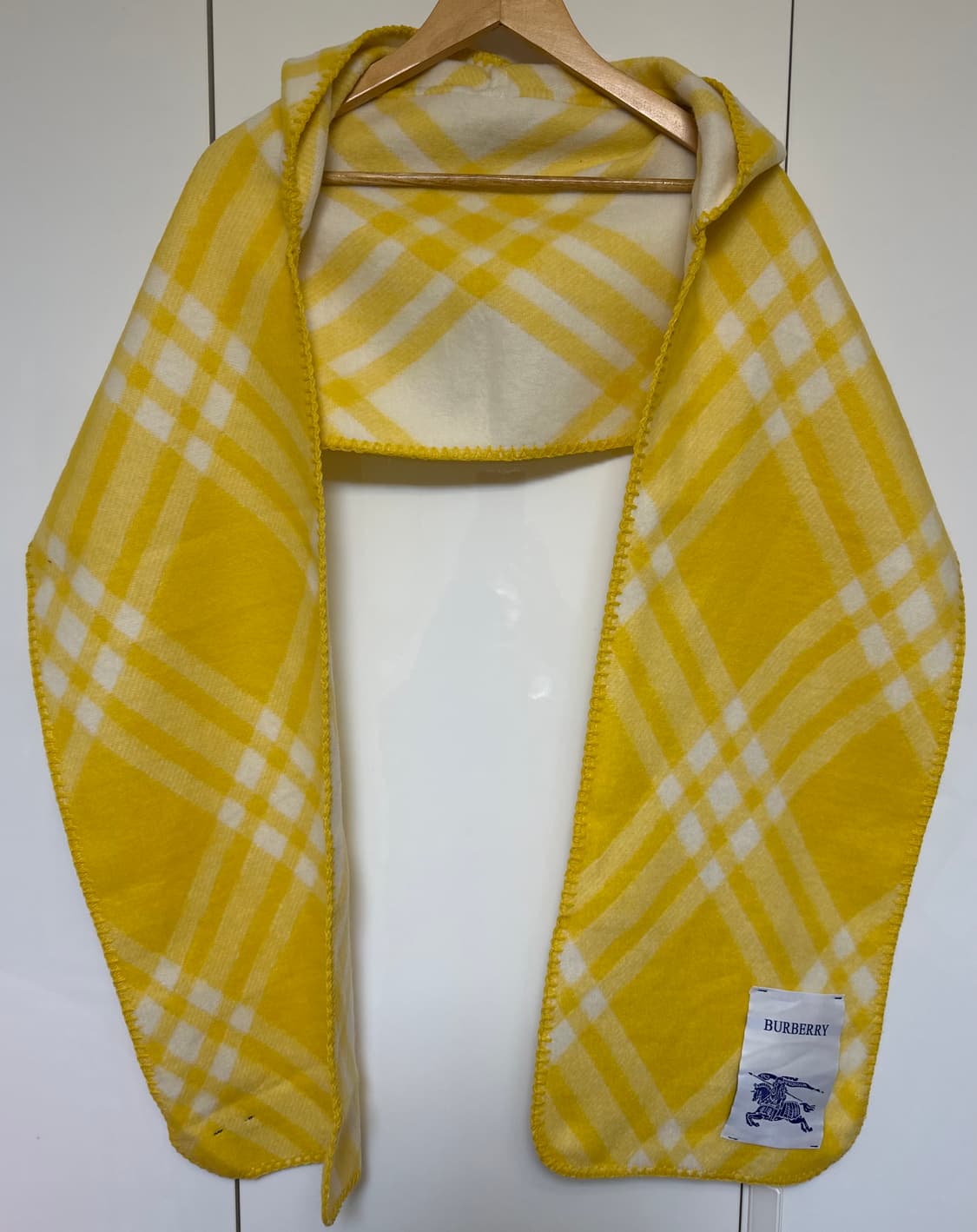 버버리 옐로우 체크 울후드 머플러 남여공용 상품이미지2