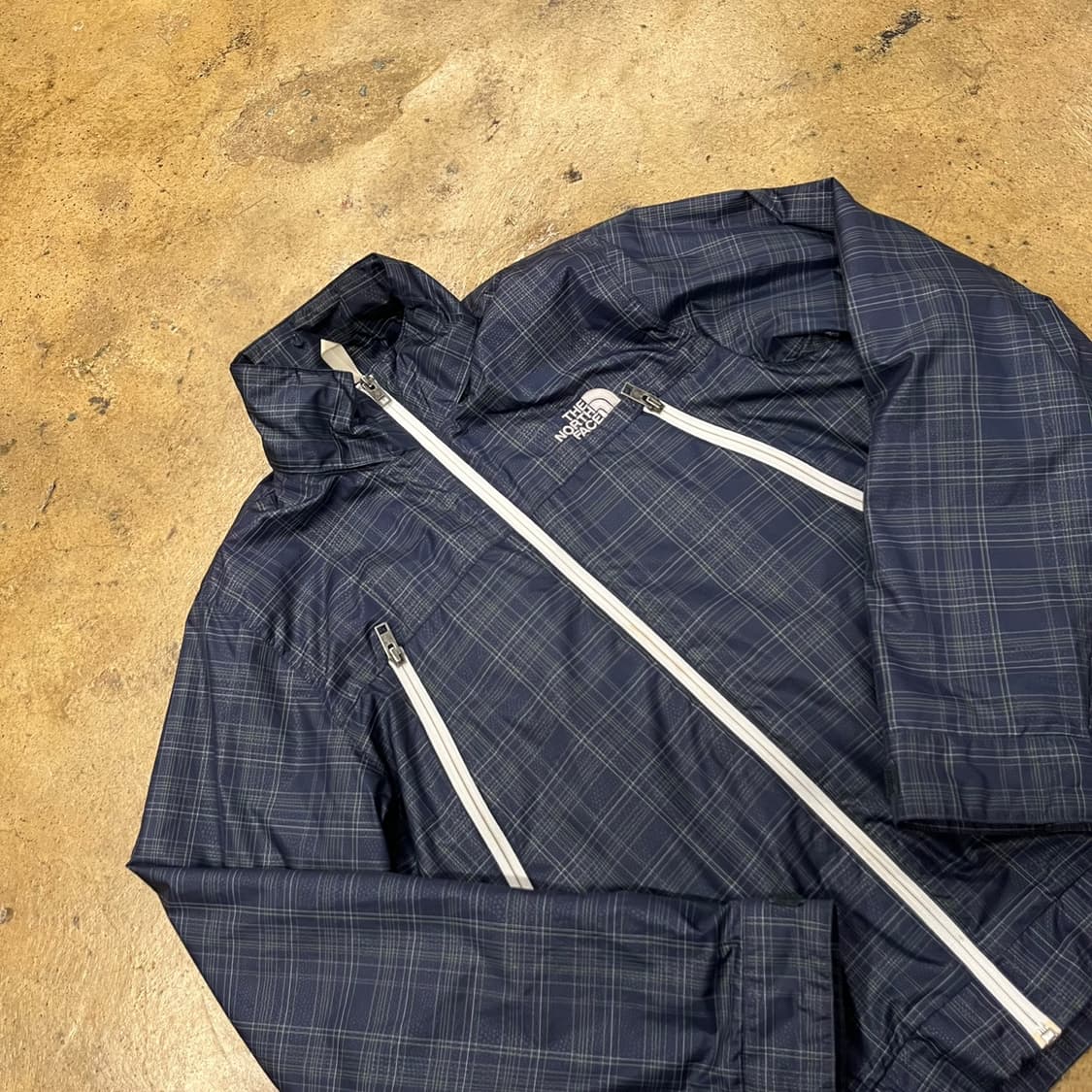 [정품/S] 노스페이스 체크 바람막이 네이비 b16 상품이미지1