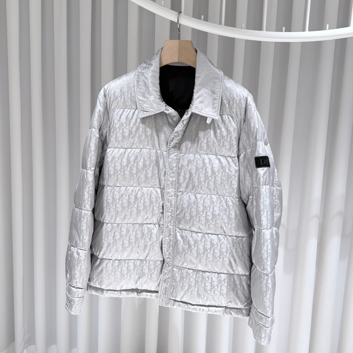 50 / 디올 오블리크 카라 퀄팅 실버 패딩 상품이미지2