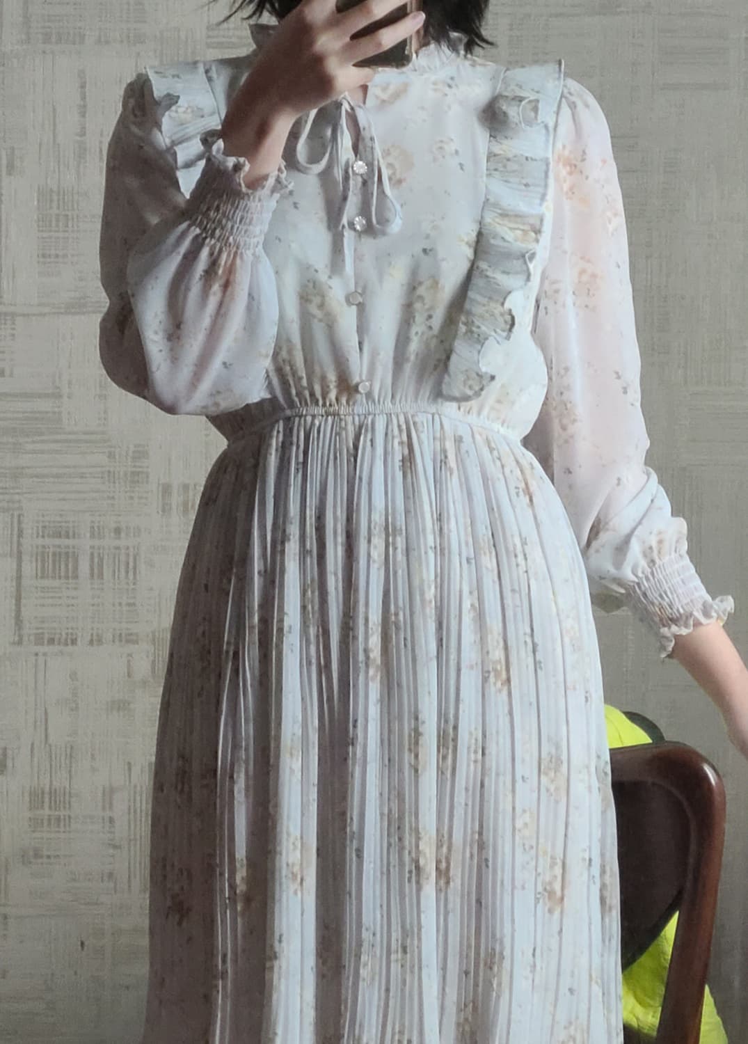 하늘색 플라워 플리츠 쉬폰원피스 상품이미지6