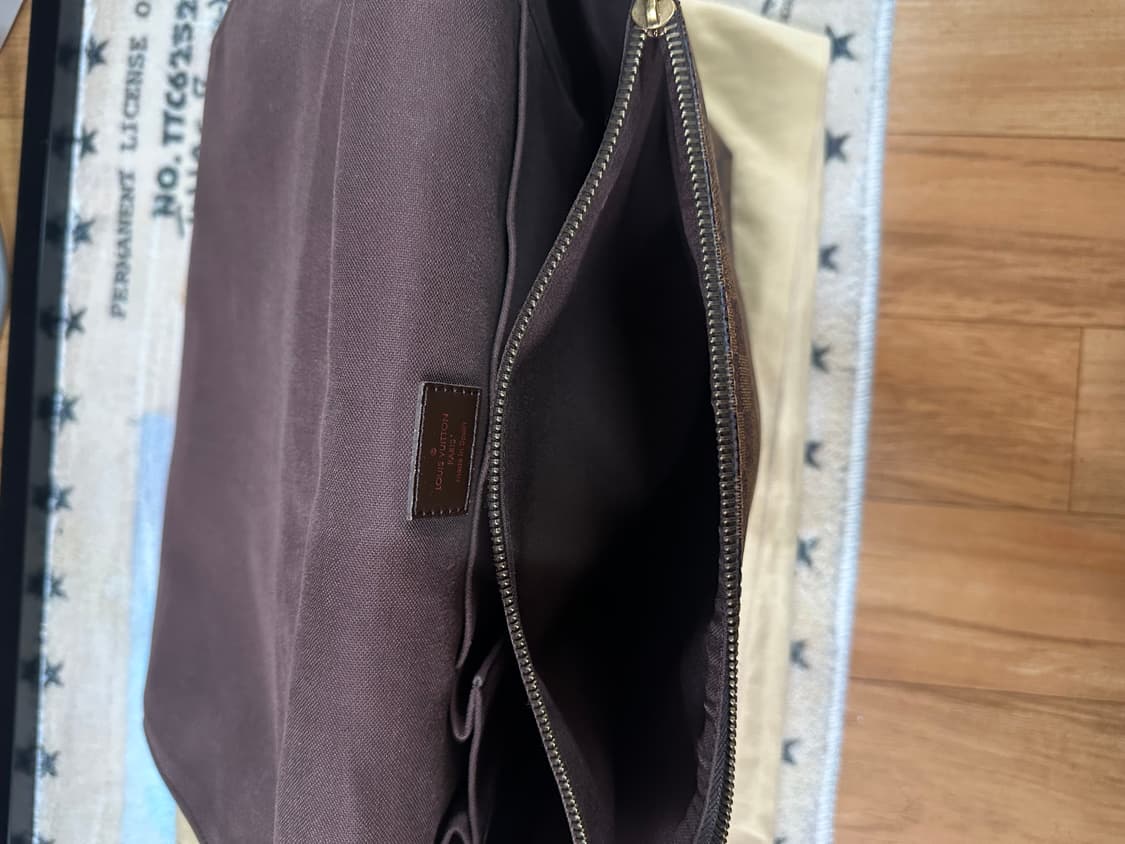 루이비통 크로스백 상품이미지7