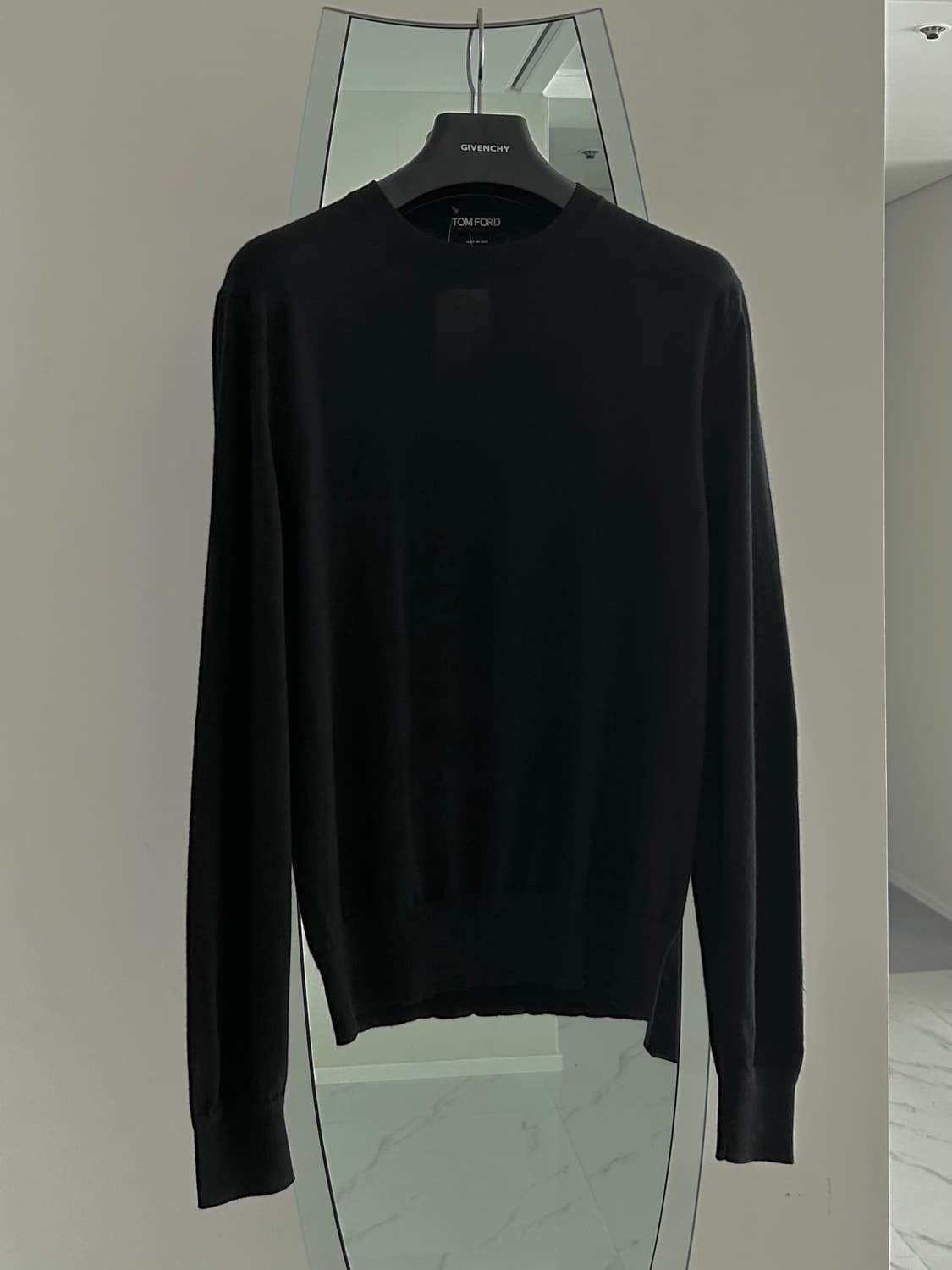 톰포드 니트 상품이미지1