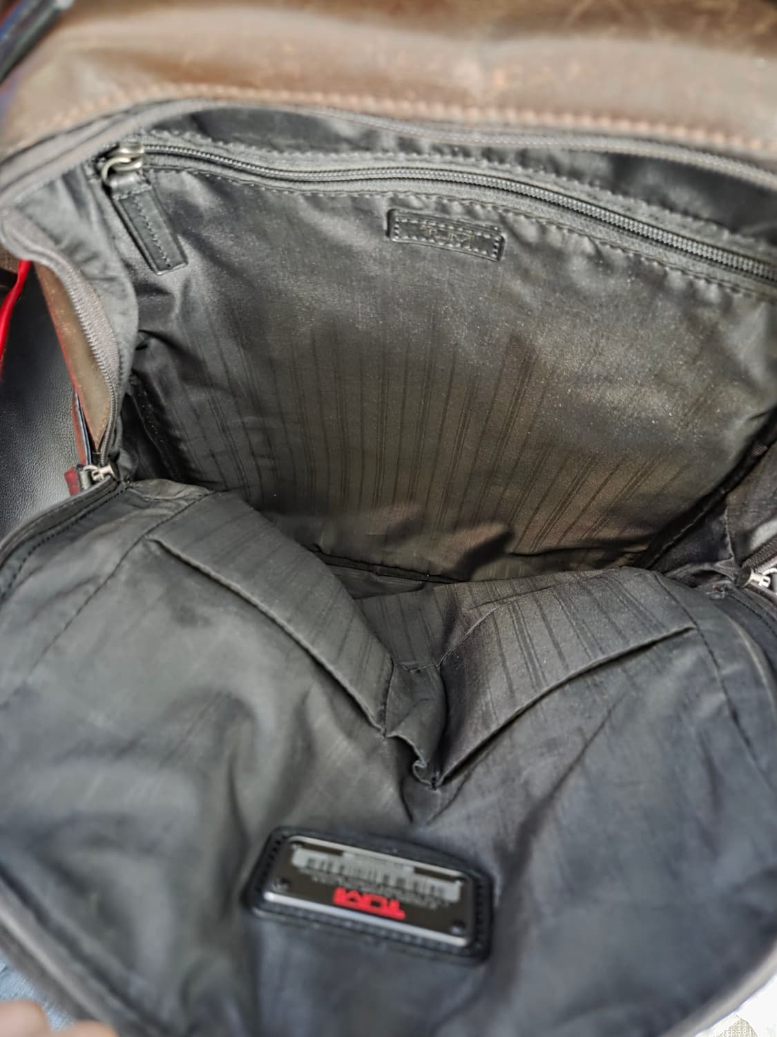 (정품) [투미] 클레이톤 가죽 백팩 | 00002 상품이미지8