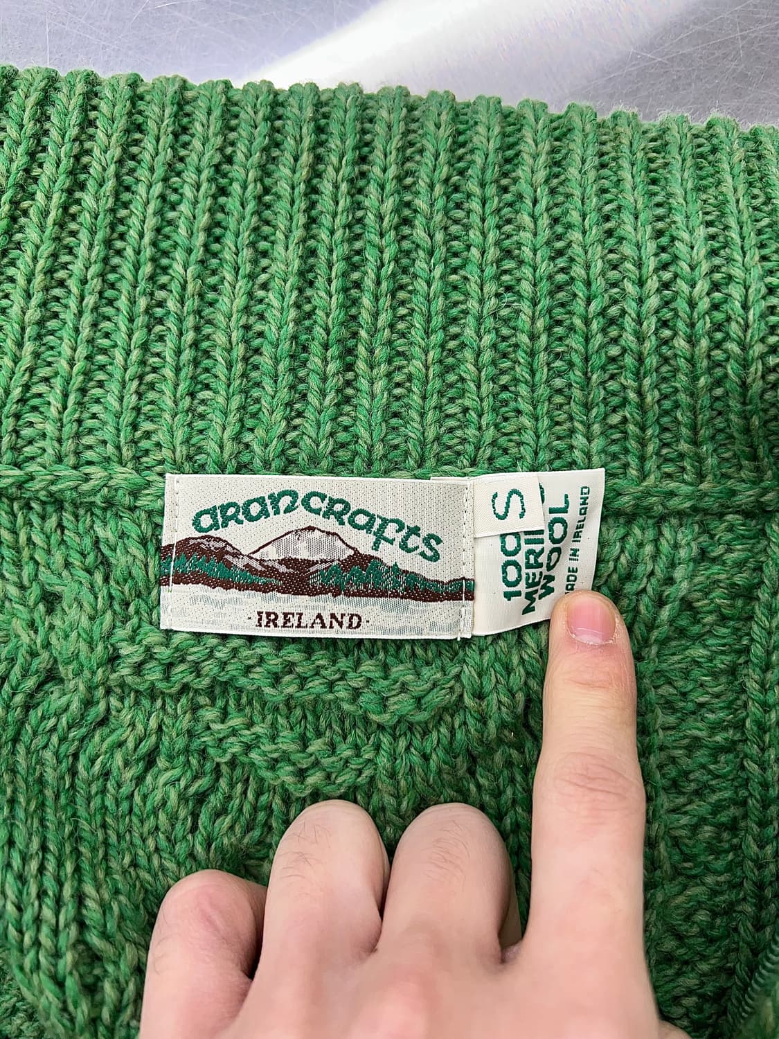 아란크래프트 믹스 그린 케이블 메리노 울 니트 가디건 상품이미지7