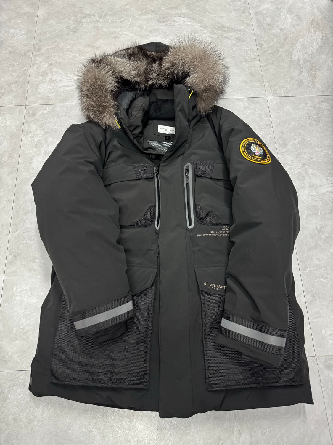 질스튜어트 스포츠 구스다운 상품이미지1