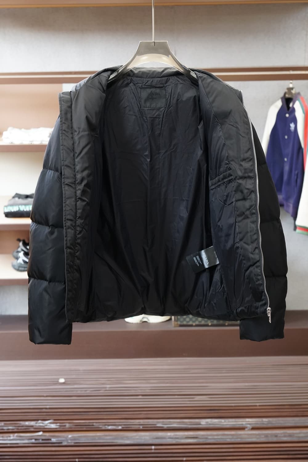 프라다패딩점퍼 상품이미지3