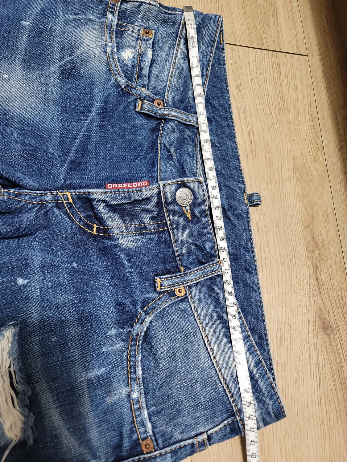 디스퀘어드2 여성 슬림 워싱 데님  S75LA0392 EU40 상품이미지3