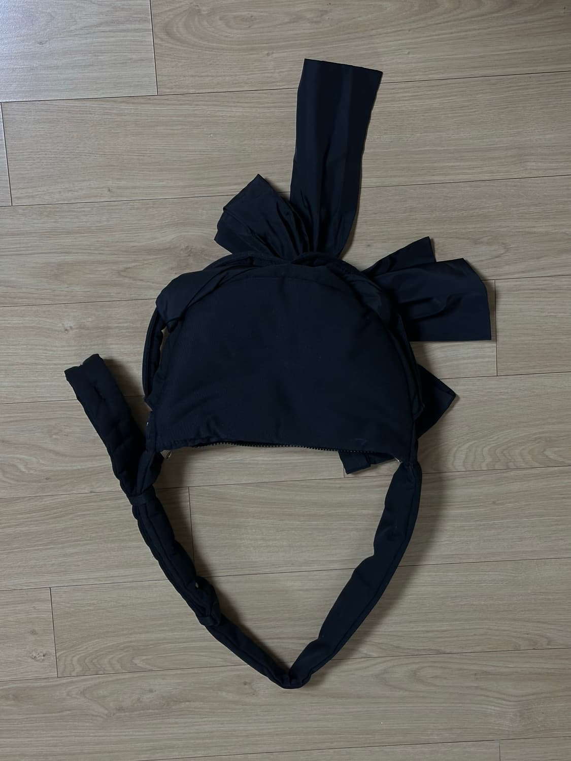 이우가마카라스 노티드 미니 패딩백 상품이미지2