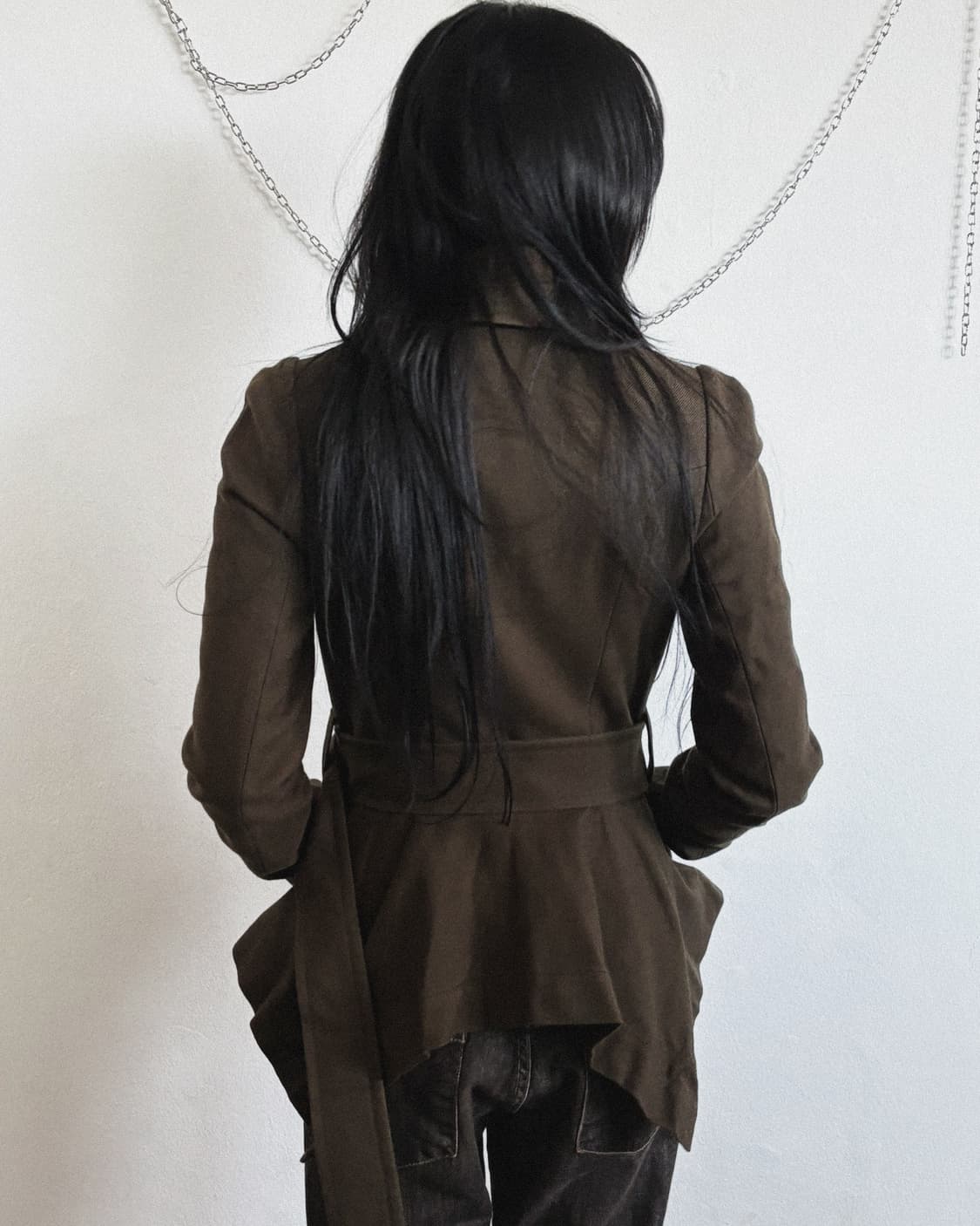 비비안웨스트우드 사선버튼 플레어 크롭컷 오피서코트 상품이미지5