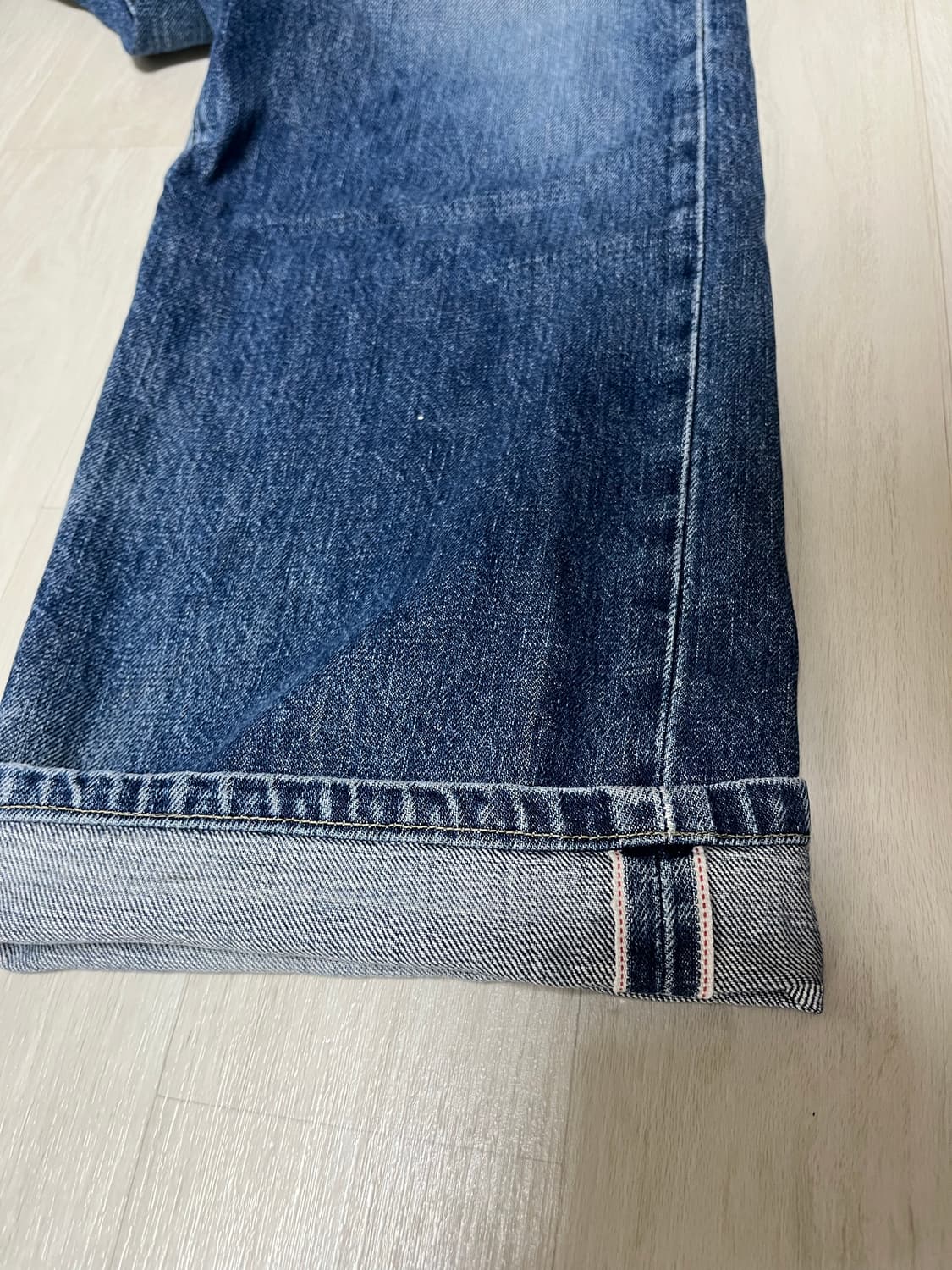 리바이스 페이딩 셀비지 데님 34 상품이미지3