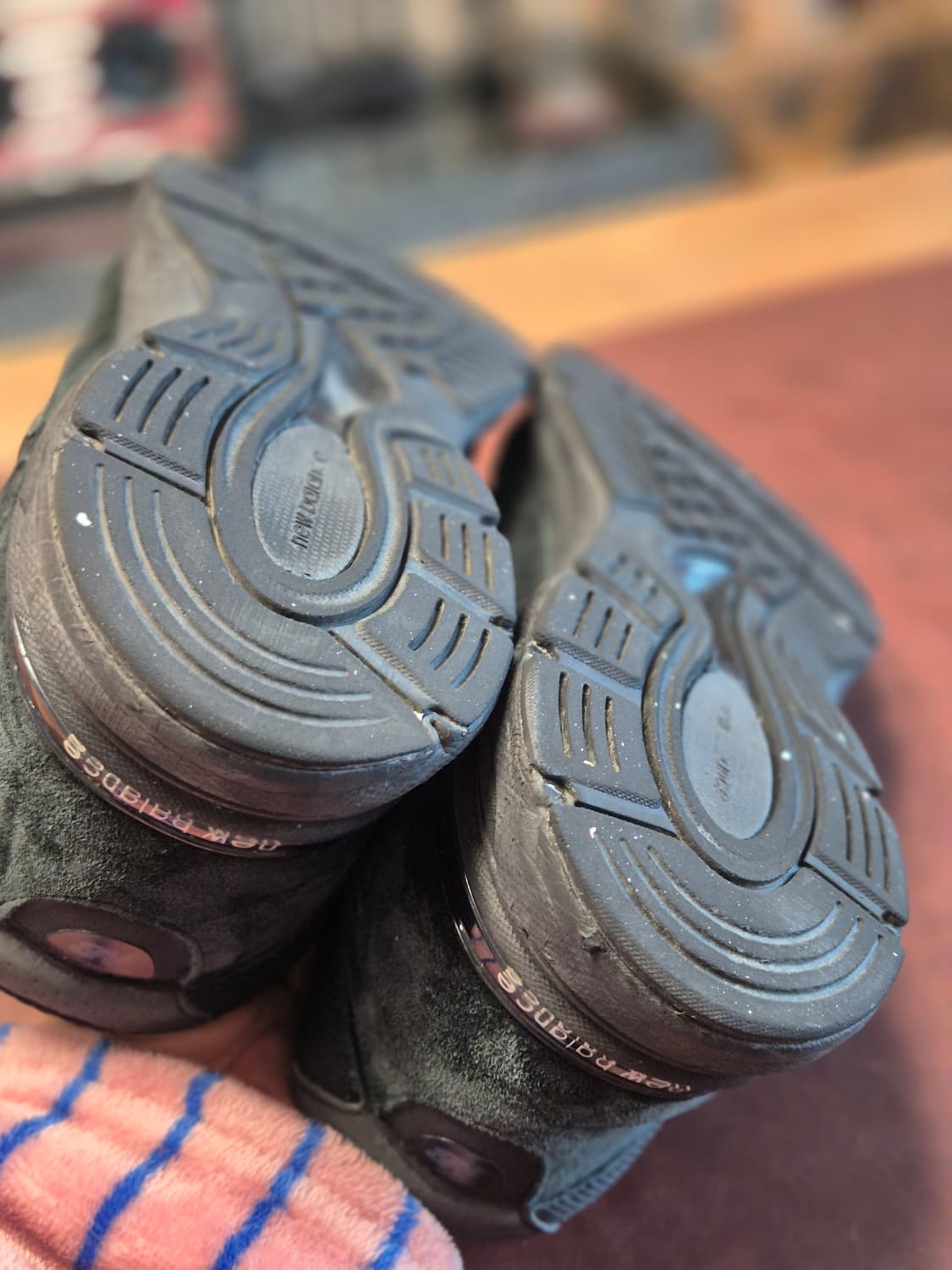 270(9US)뉴발란스 M990GL4 상품이미지5