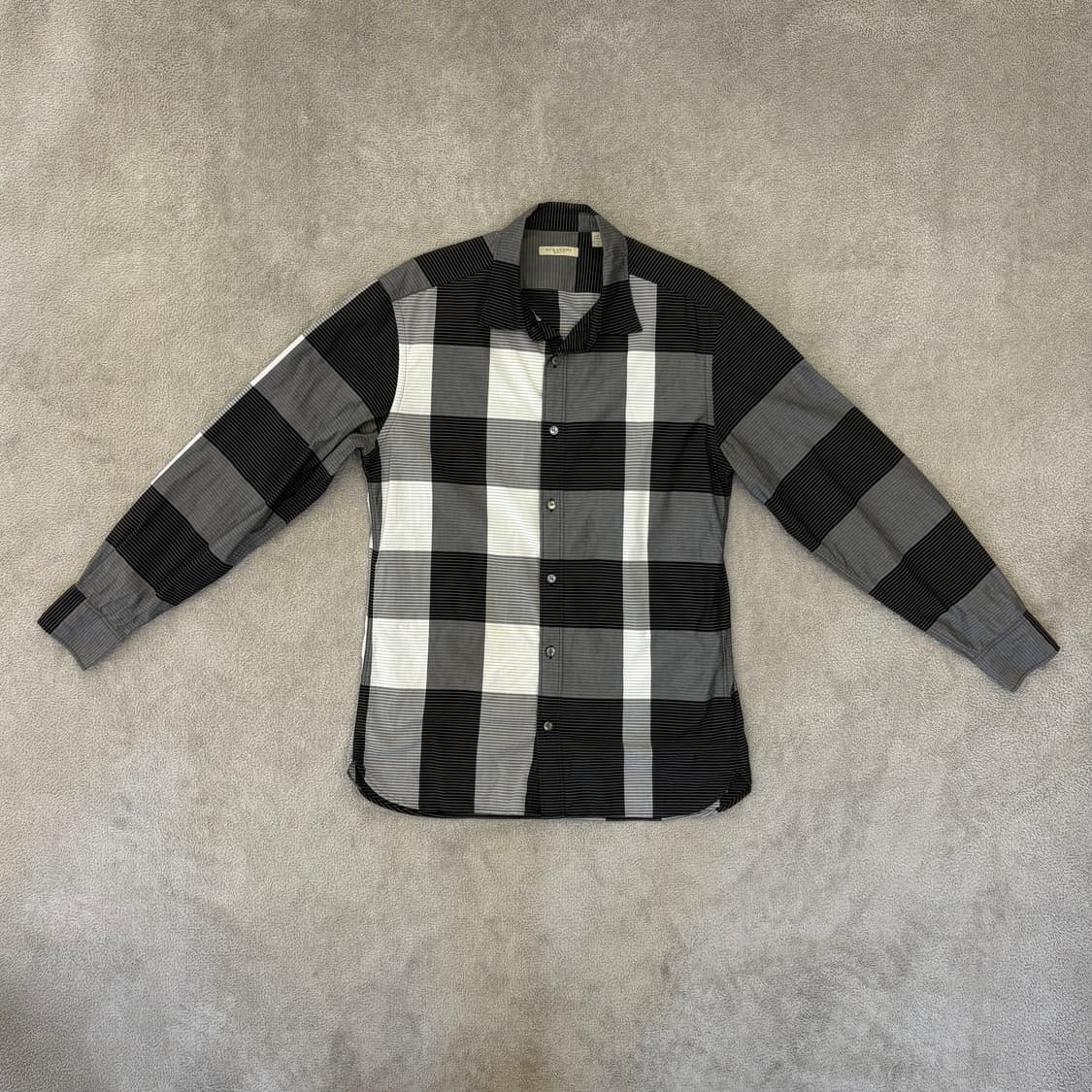 버버리 브릿 셔츠 상품이미지2