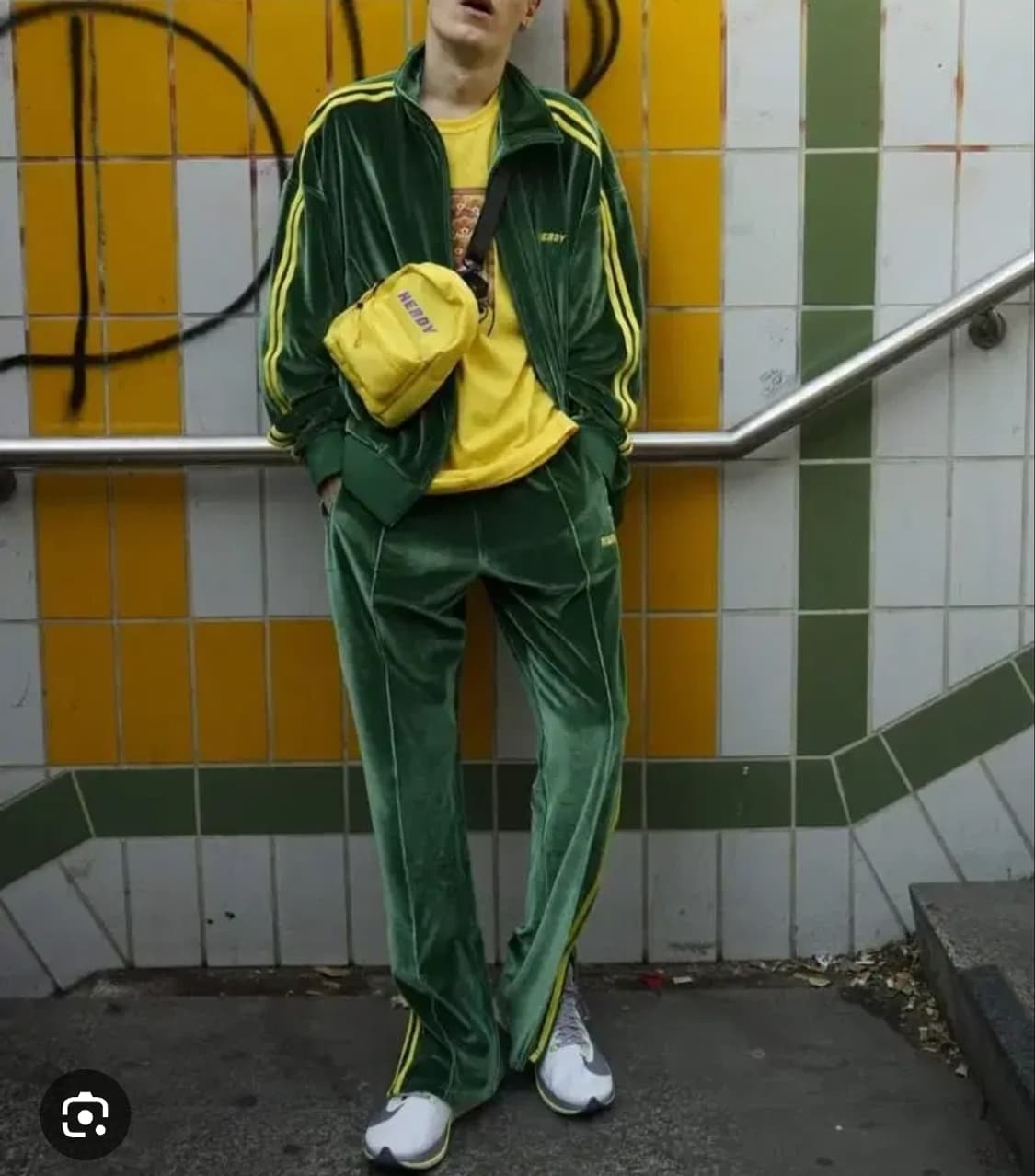 NERDY 널디 벨벳 그린 셋업 L _ 남성 상품이미지1