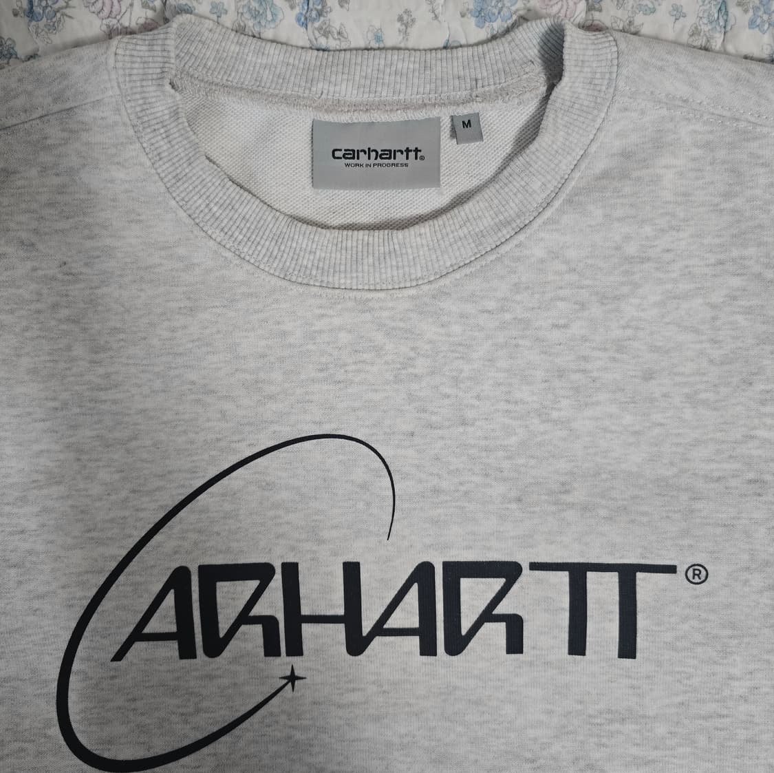 칼하트 wip 라이트 오버 그레이 스웻셔츠

m 상품이미지2